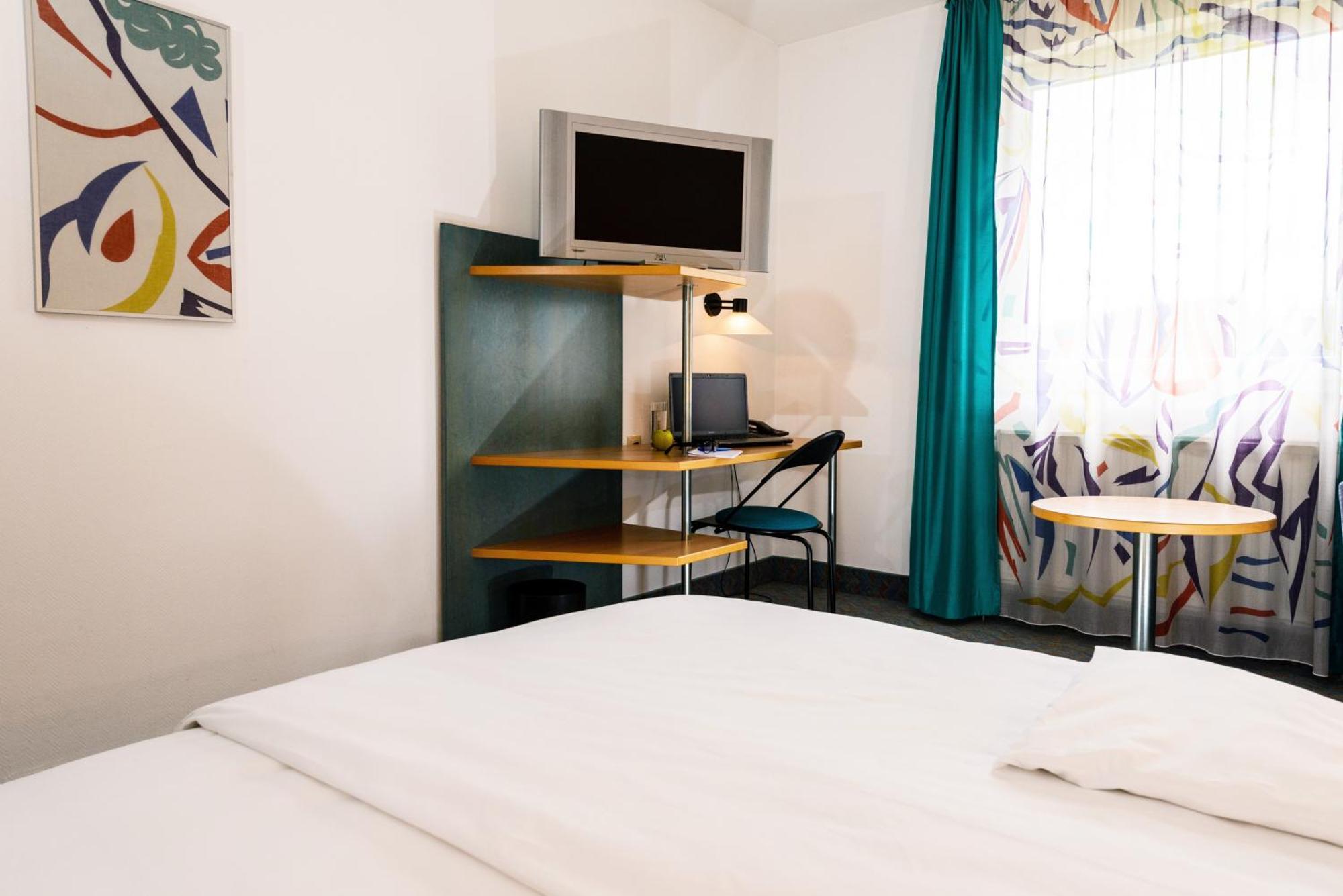 Hotel Residenz Schnelldorf ห้อง รูปภาพ