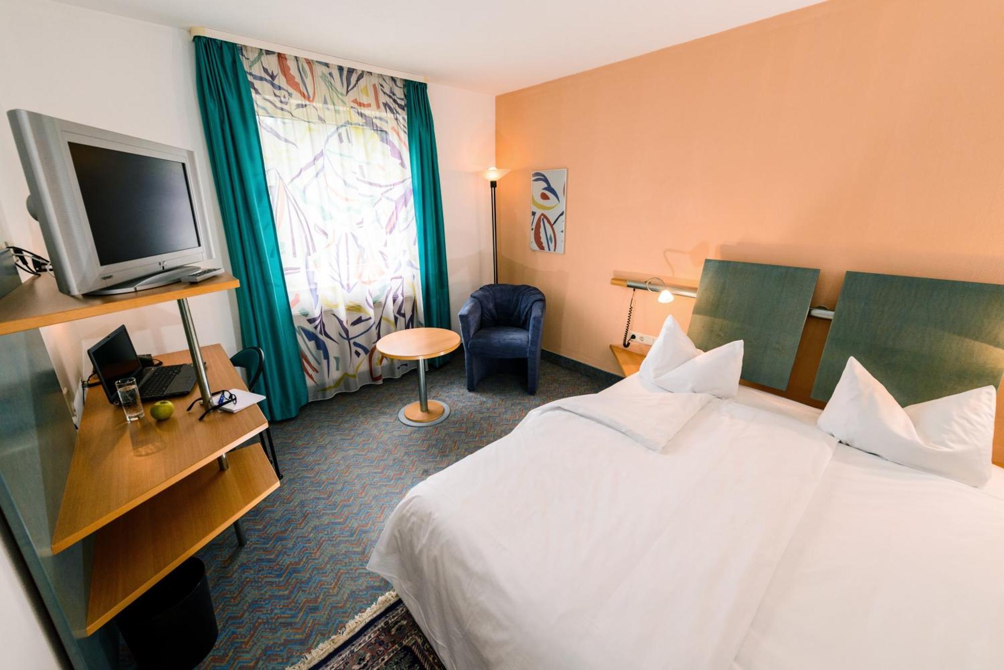 Hotel Residenz Schnelldorf ห้อง รูปภาพ