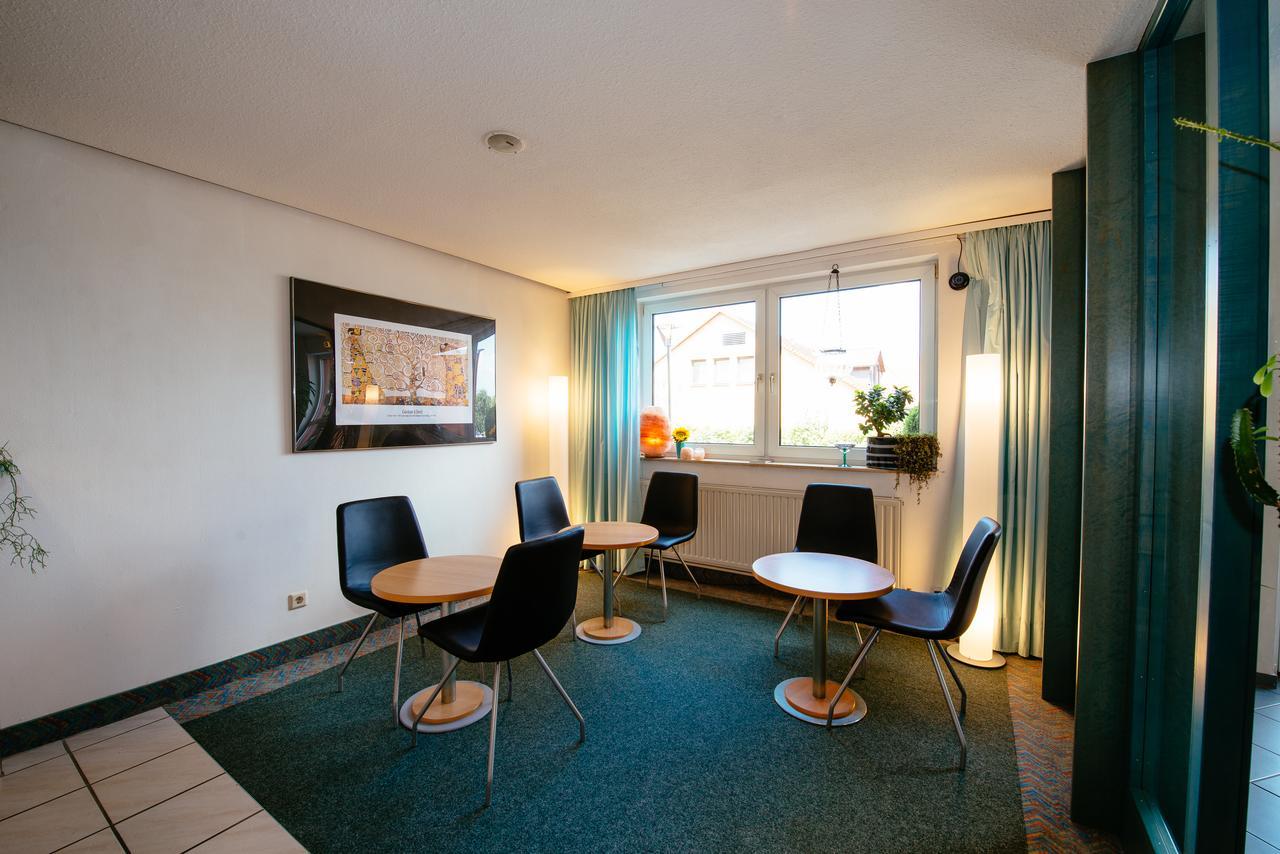 Hotel Residenz Schnelldorf ภายนอก รูปภาพ